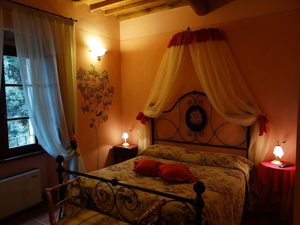 Taverna Di Bibbiano กอลเลวัลเดลซา ภายนอก รูปภาพ